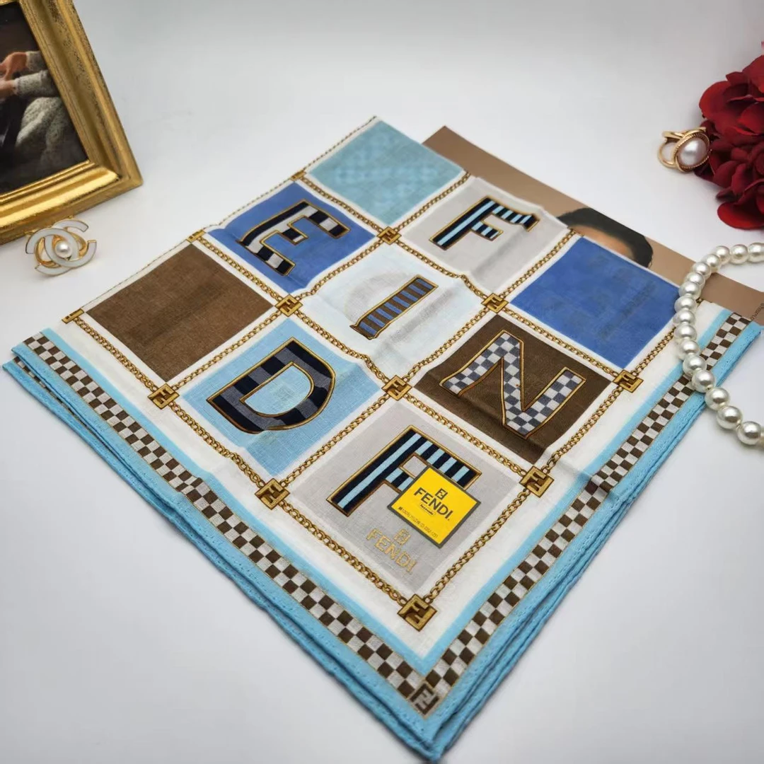 99新 FENDI/芬迪 海囤/芬迪/丝巾/xh93595