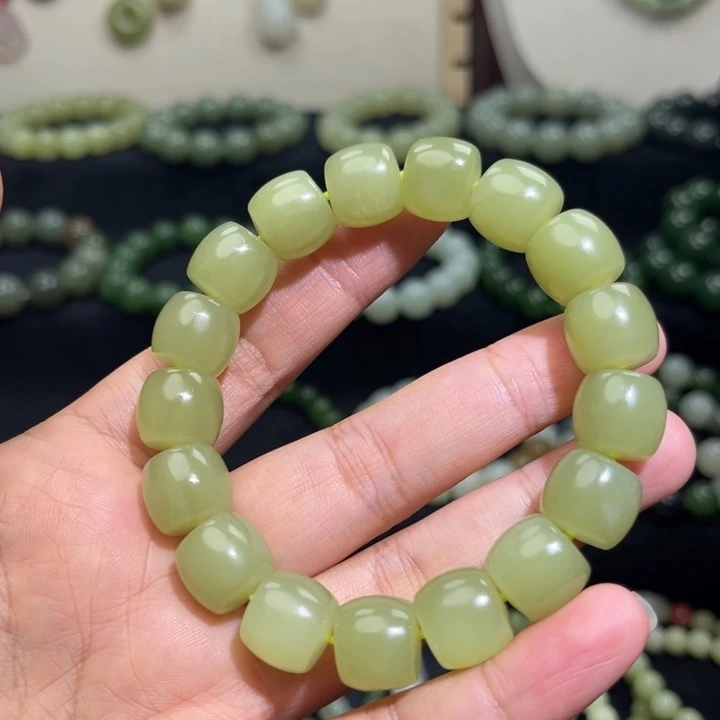 和田玉未镶嵌手链卡13