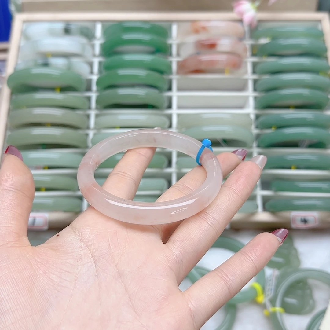 石英质玉手镯未镶嵌57.6