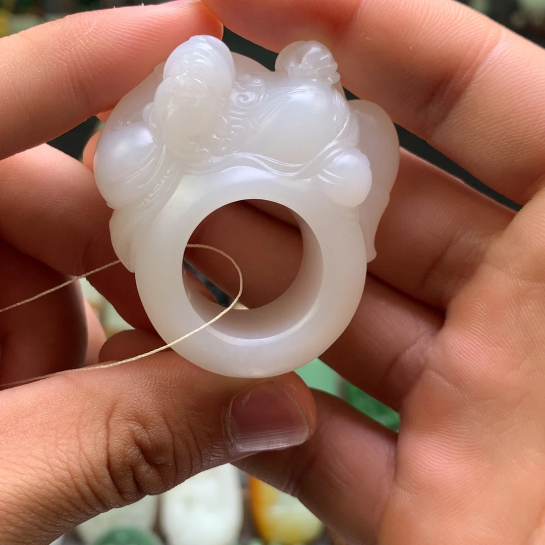 和田玉挂件未镶嵌