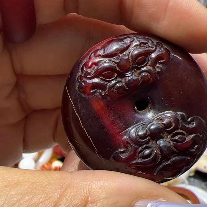 大果紫檀（缅甸花梨）射红扣子