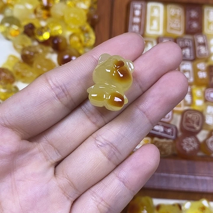 吊坠橄榄核小熊76