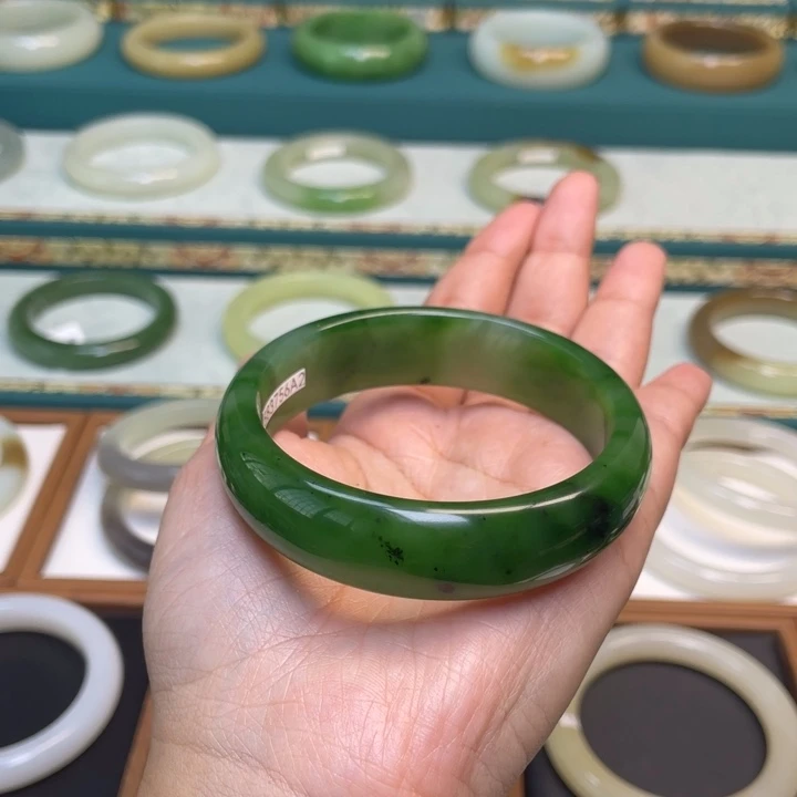 和田玉手镯未镶嵌5758