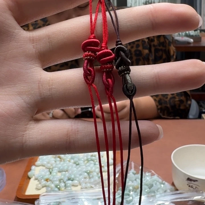 未镶嵌挂件翡翠福利1个，不包邮，拍一单运费发货