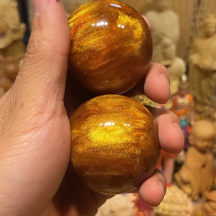 黄杨木金丝楠手球一对