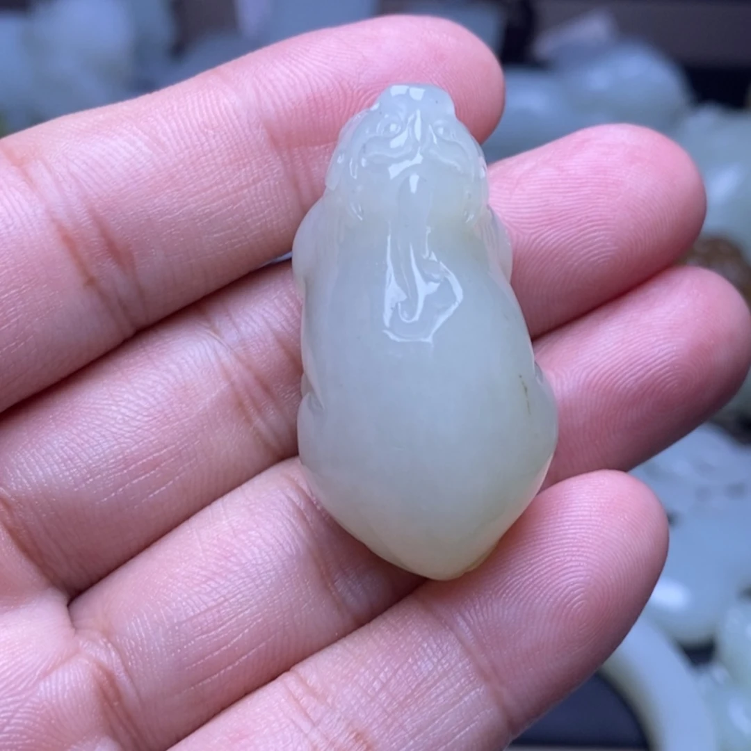 【闪购商品】颈饰未镶嵌和田玉