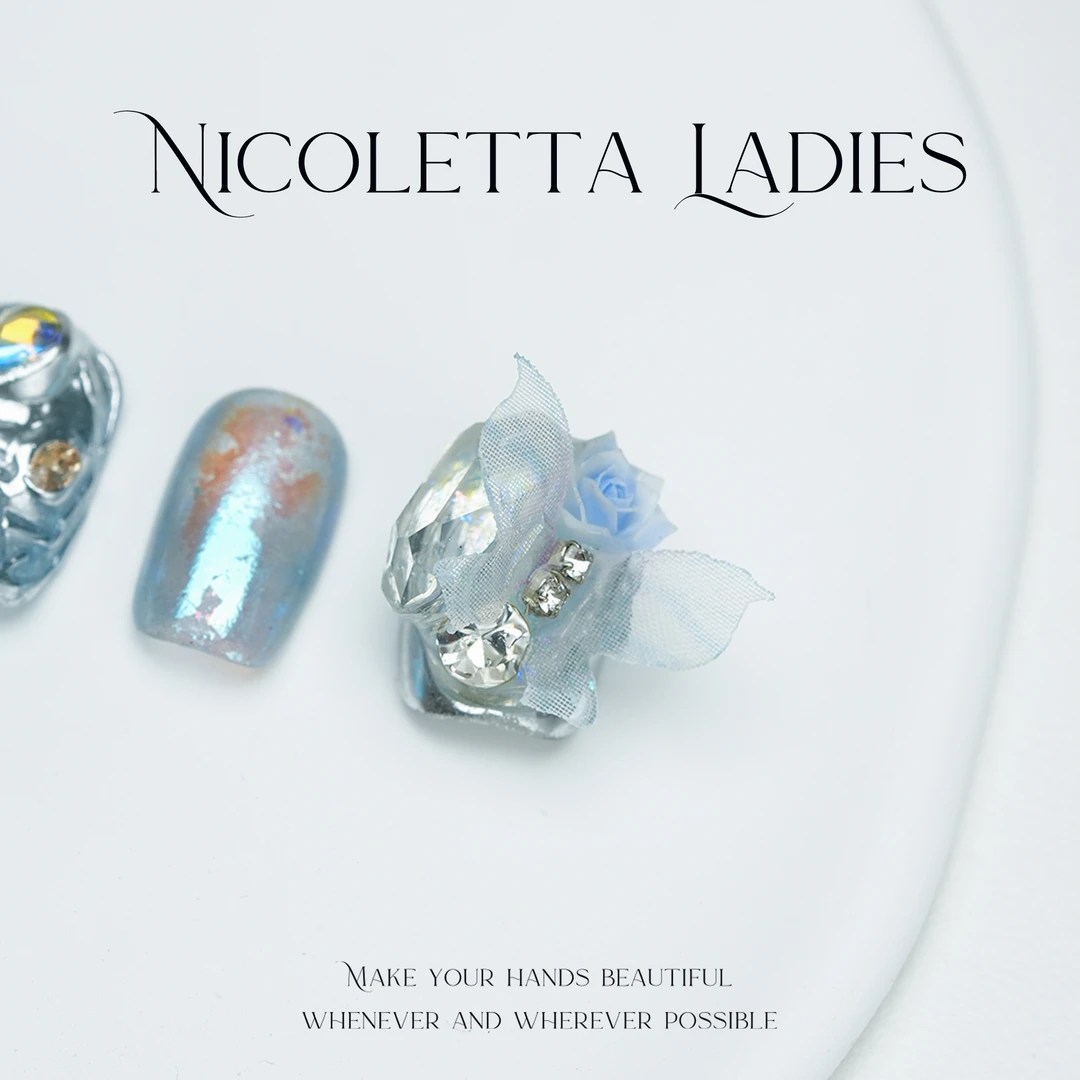 Nicoletta Ladies【极光幻蝶】极光追光猫眼个性蝴蝶纯手工穿戴甲