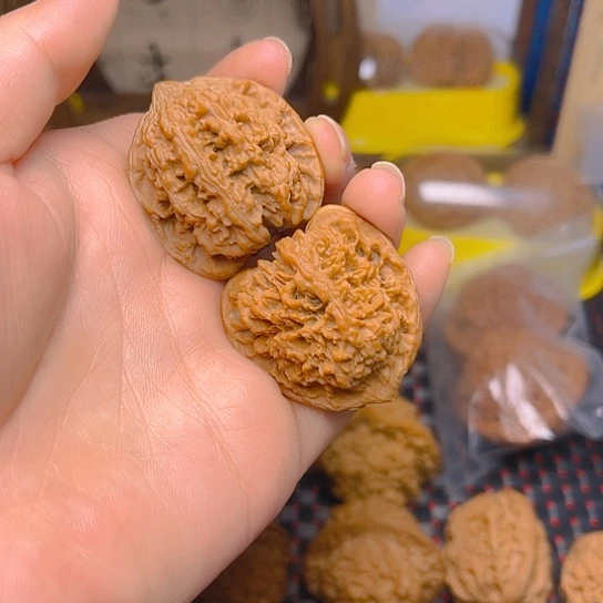 文玩核桃吊坠满天星