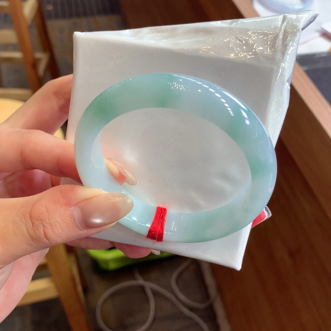 翡翠未镶嵌手镯天然Ａ货翡翠55:56