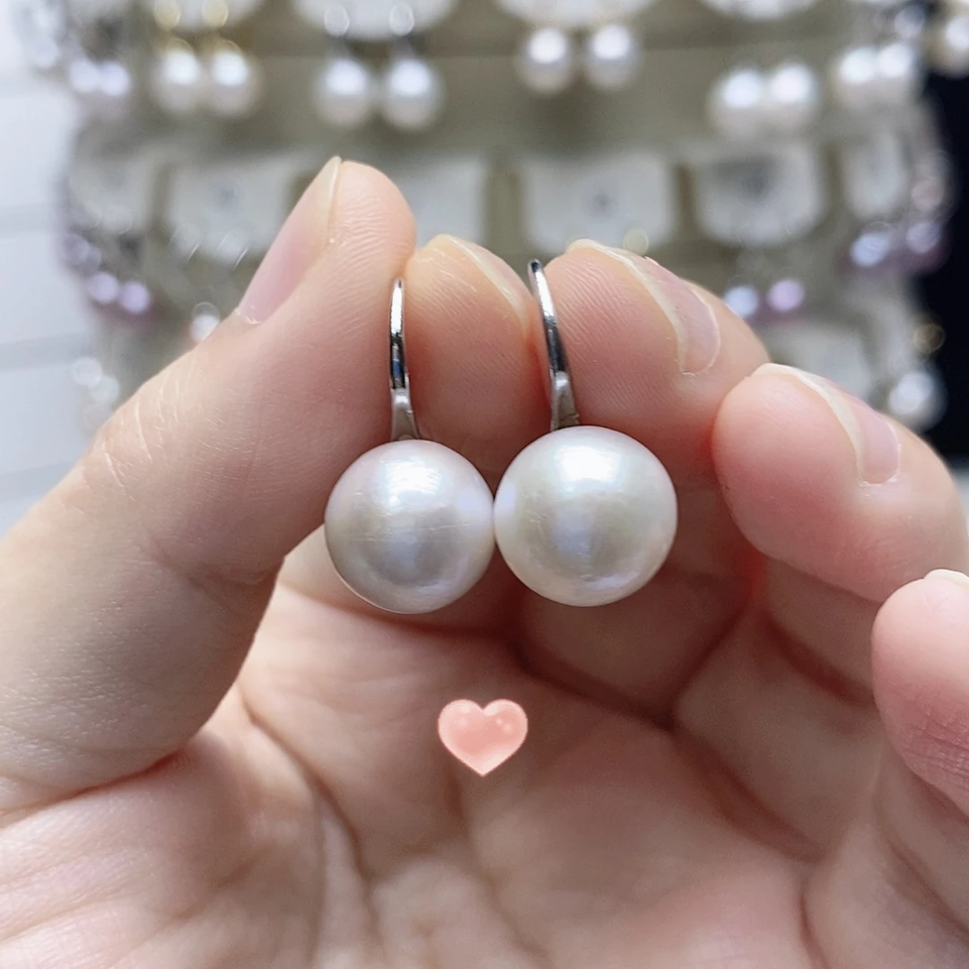 淡水珍珠银S925镶嵌耳饰