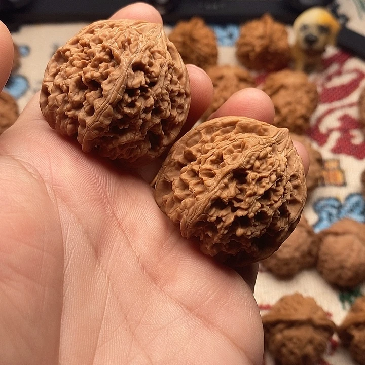 文玩核桃把件满天星