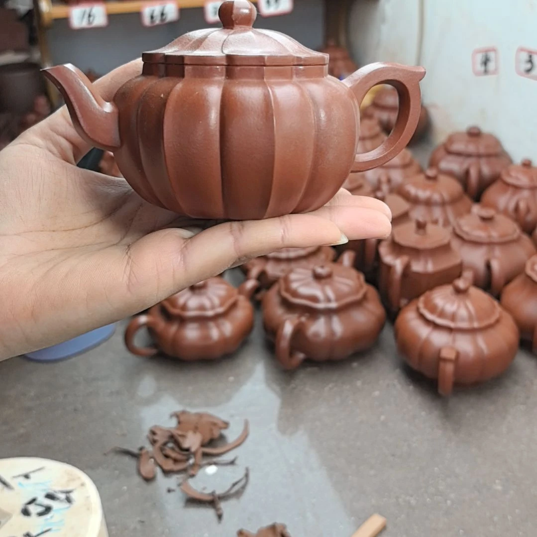 茶壶紫砂朱泥筋纹花盖210cc