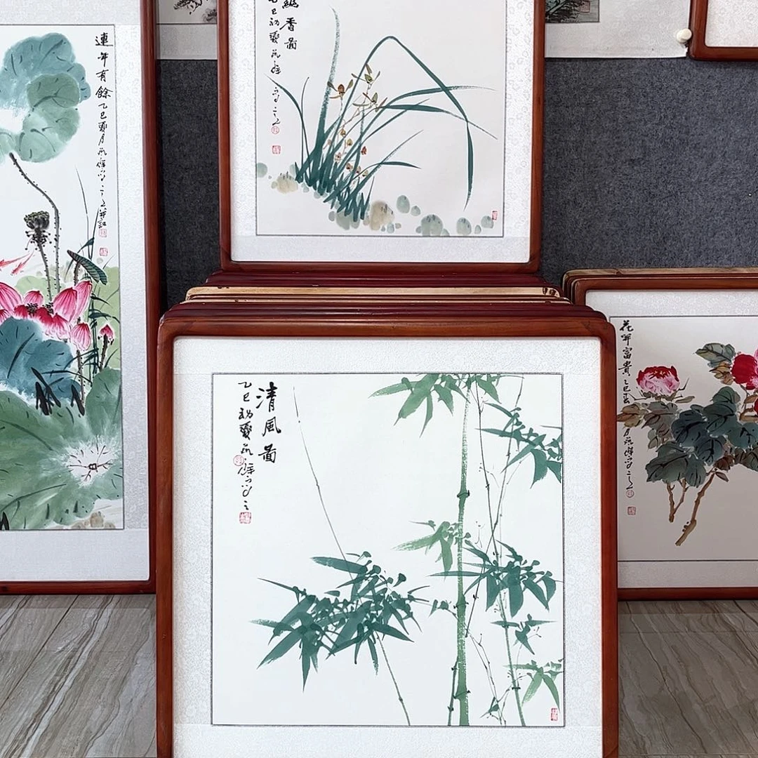 国画书画作品带框63×63厘米