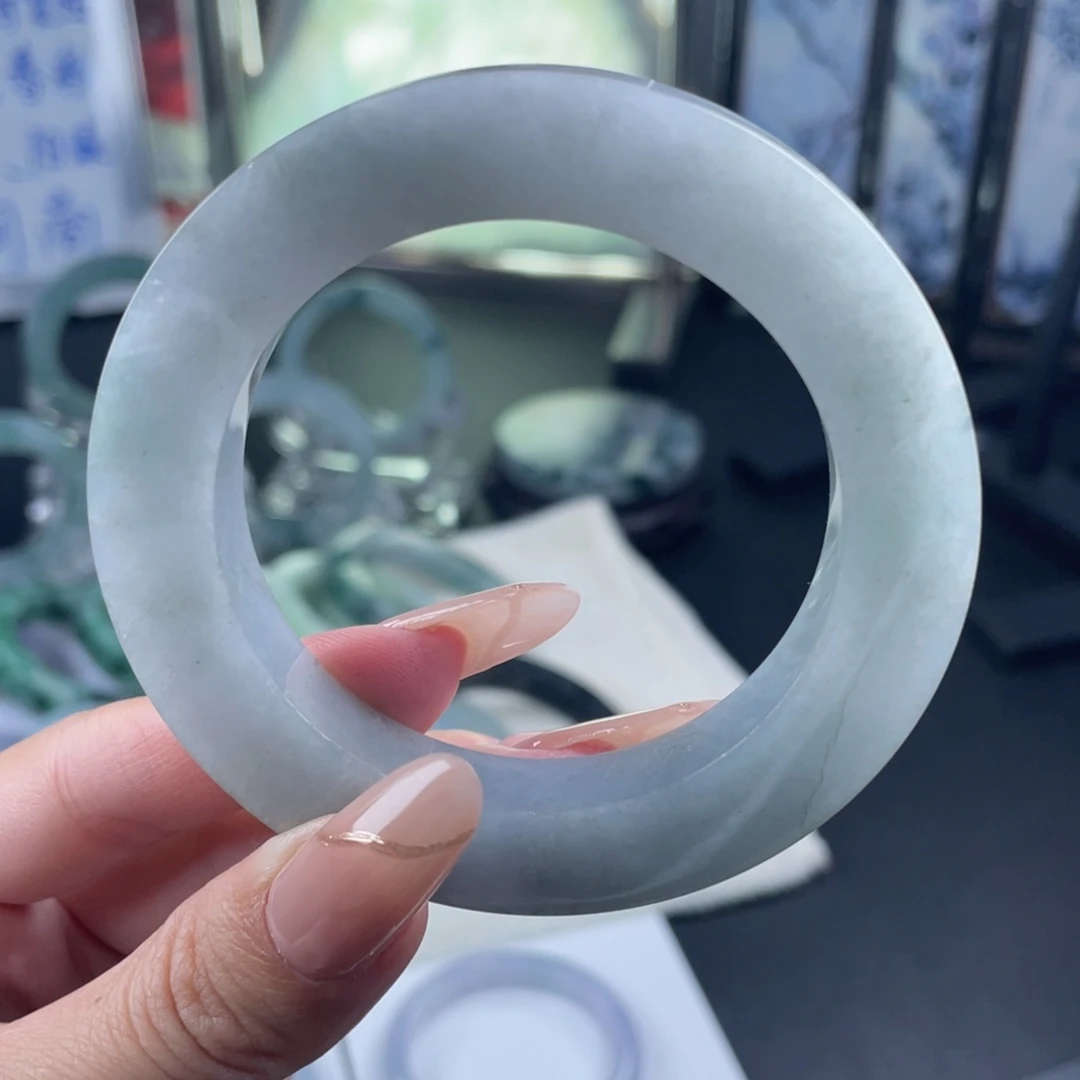 定制翡翠未镶嵌 纹裂漏
