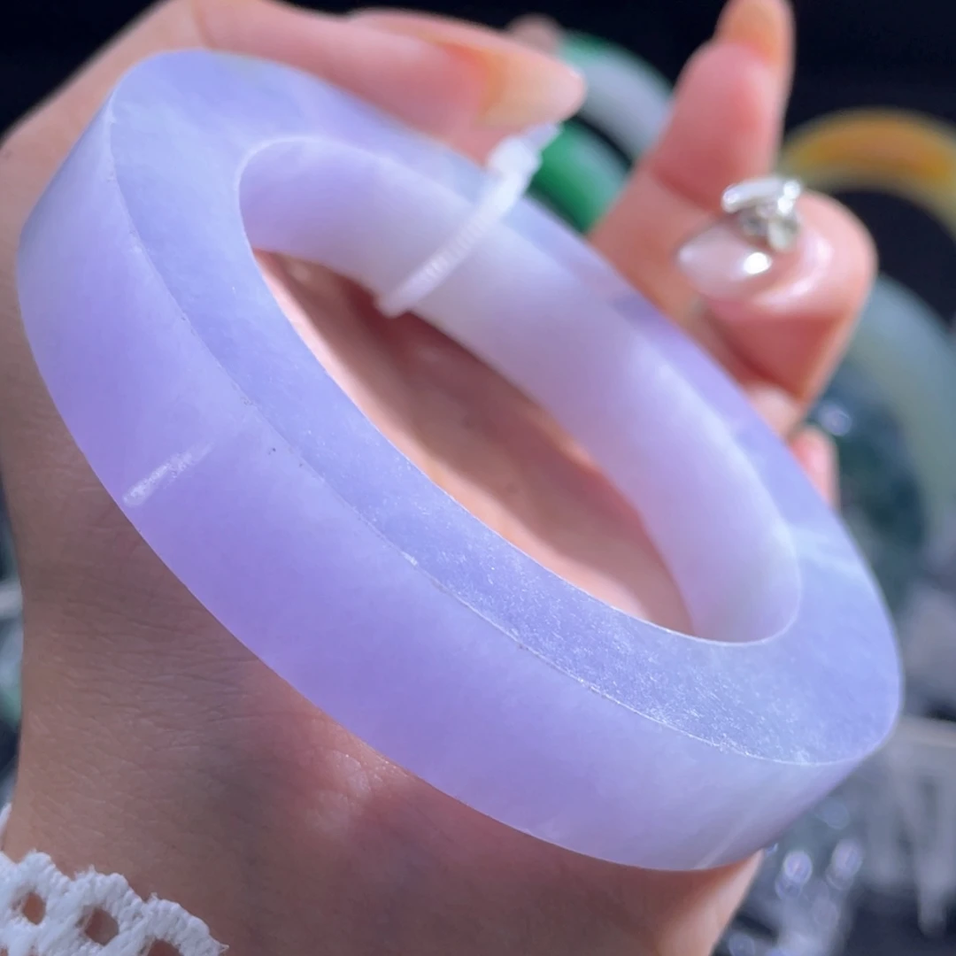 未镶嵌手镯定制翡翠