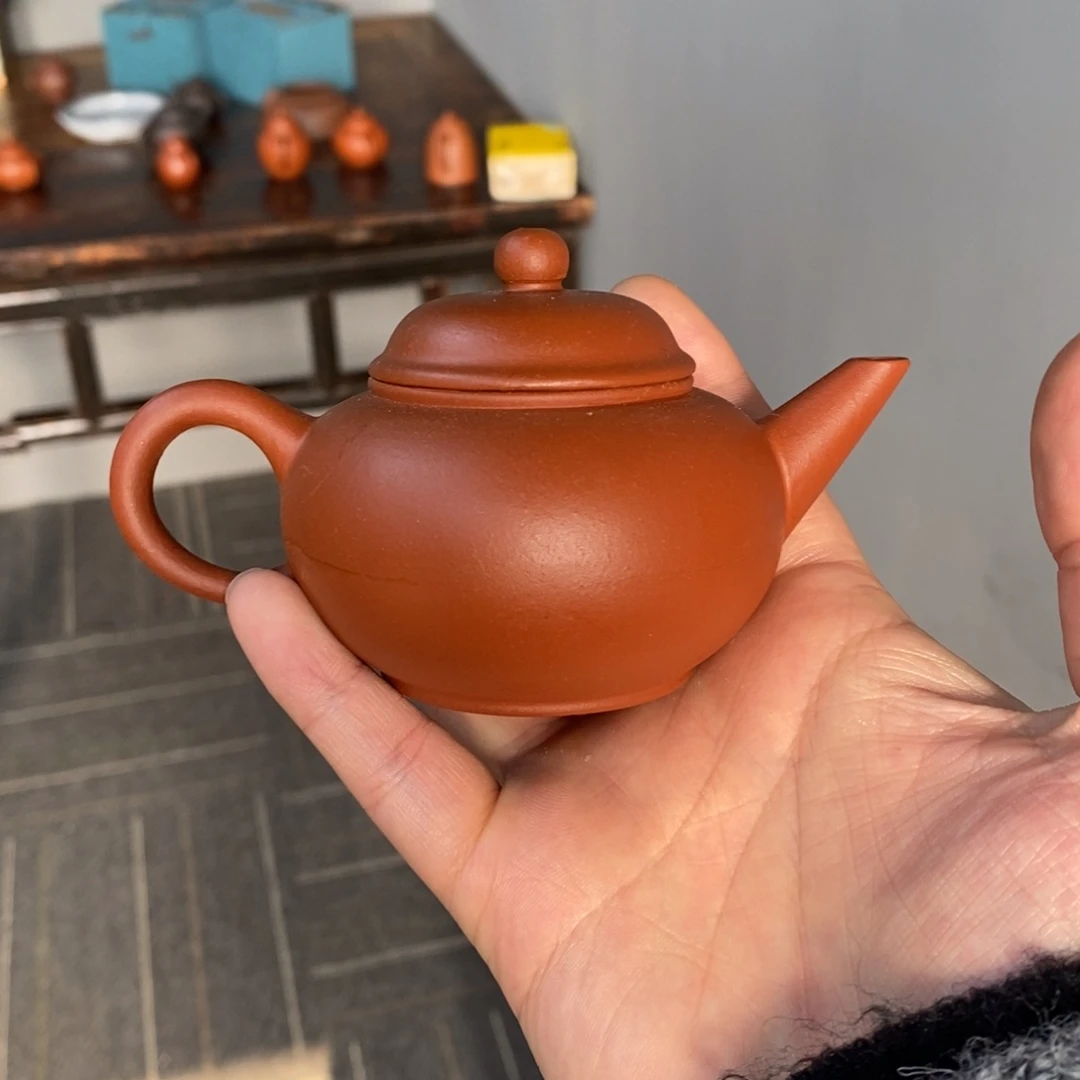 紫砂茶壶.***.红泥盔帽水平120毫升