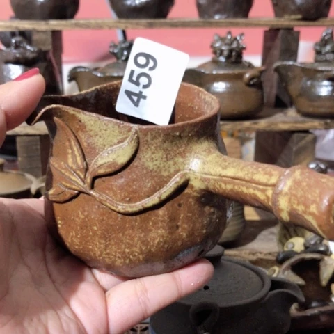 木有一点点的小姐姐