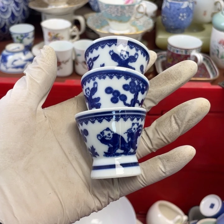 他家瓷器真美…开播了