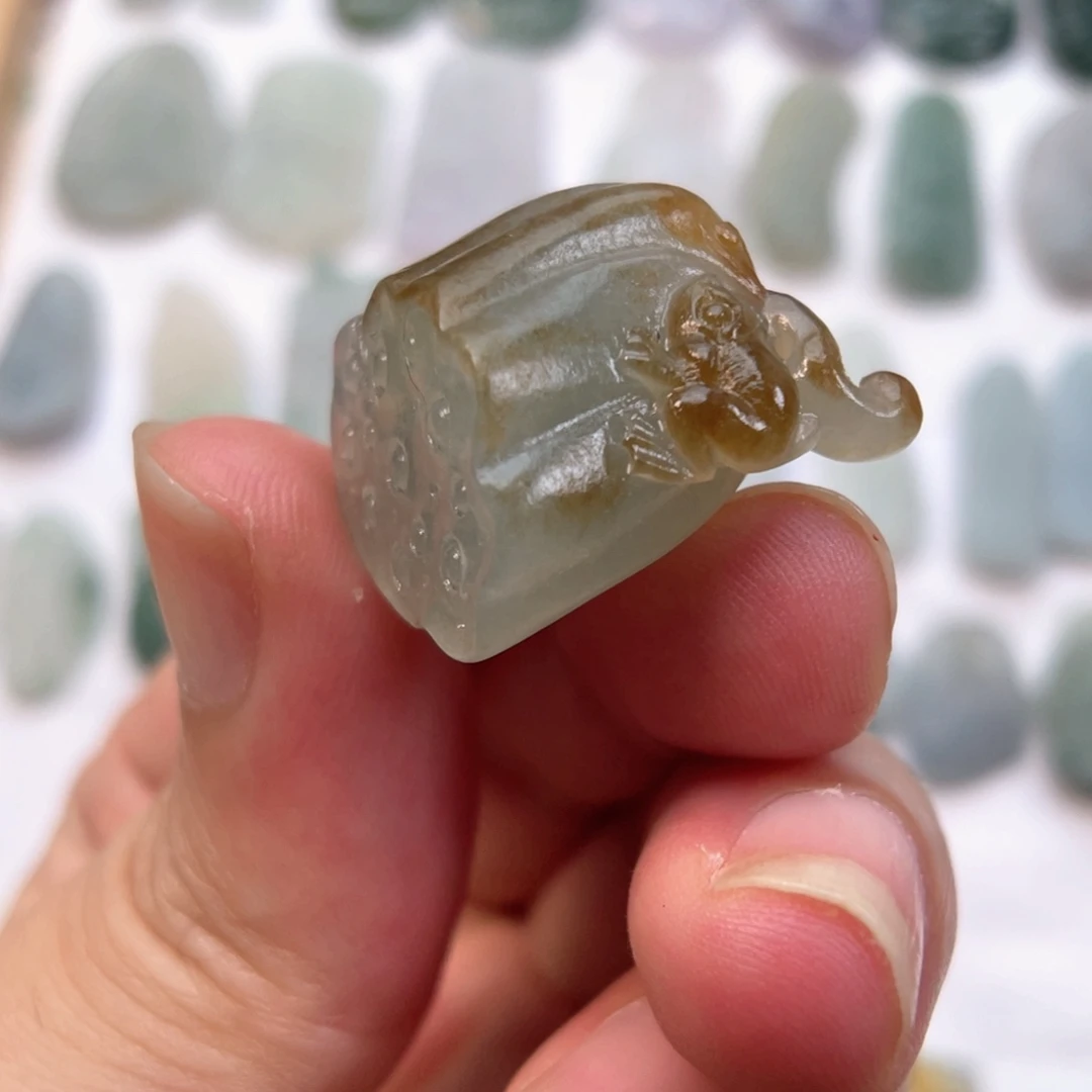 未镶嵌定制翡翠莲蓬