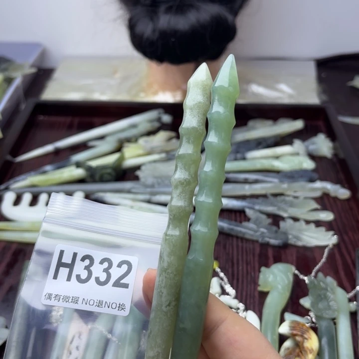 蛇纹石玉发饰合金猫**道