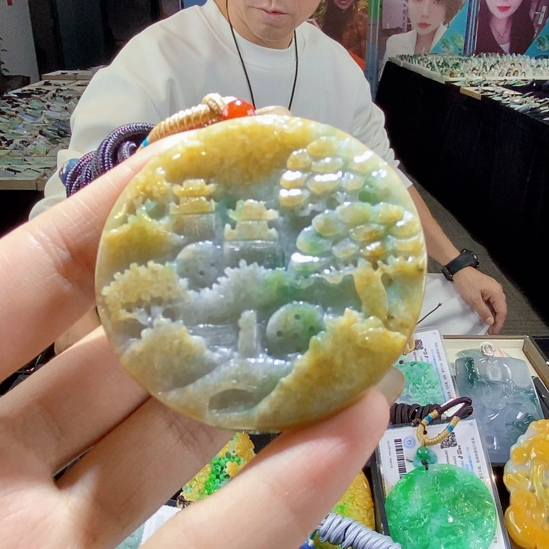颈饰未镶嵌翡翠翡翠