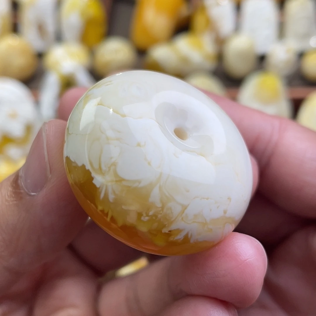 【闪购商品】琥珀裸石未镶嵌琥珀蜜蜡