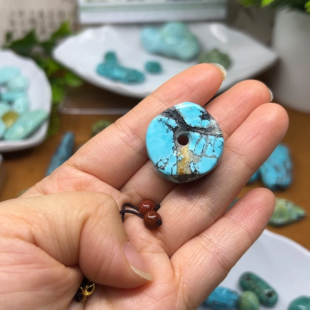 郑***哥玛瑙/玉髓未镶嵌吊坠