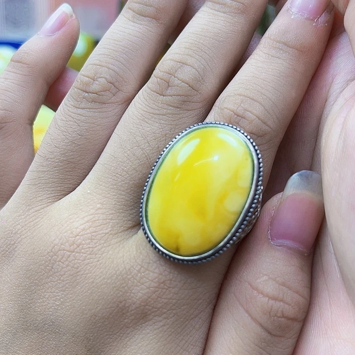 银S925镶嵌颈饰蜜蜡戒指