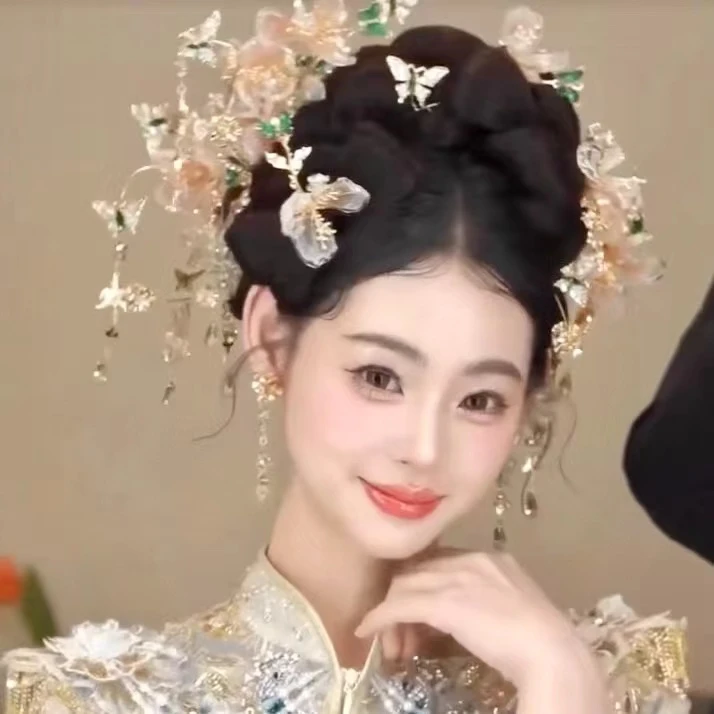 非金属亚克力婚庆饰品 秀禾头饰香槟色黑盒1091