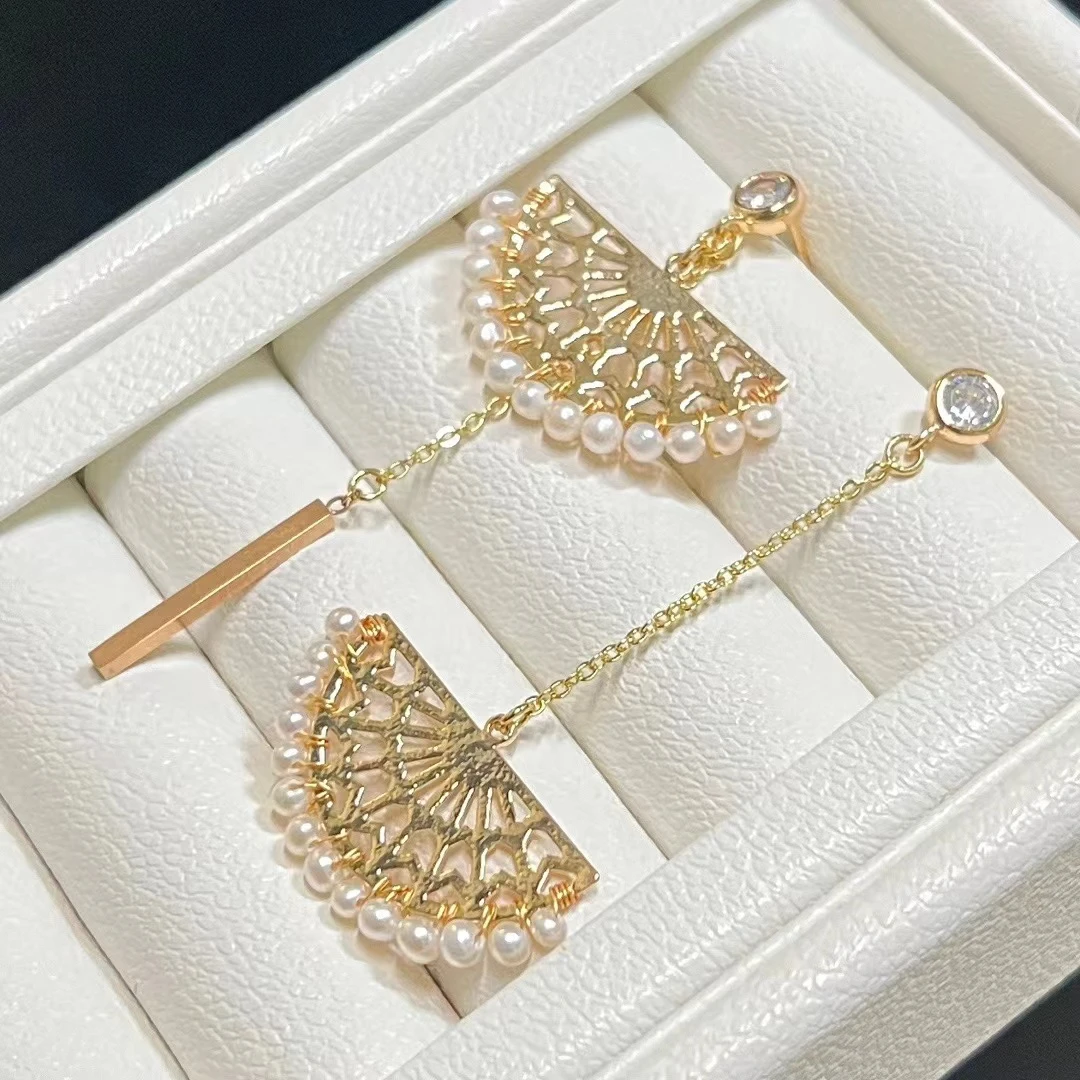 新品孔雀开屏耳环，非对称设计，中国风元素，3-4MM