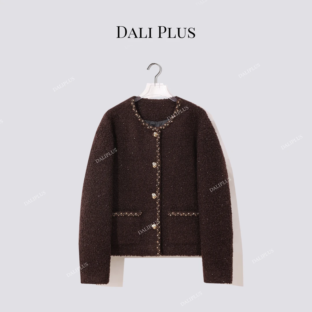 DALI PLUS新国标95白鹅绒服”编织钻条小香风外套轻装滑-D5SS7318