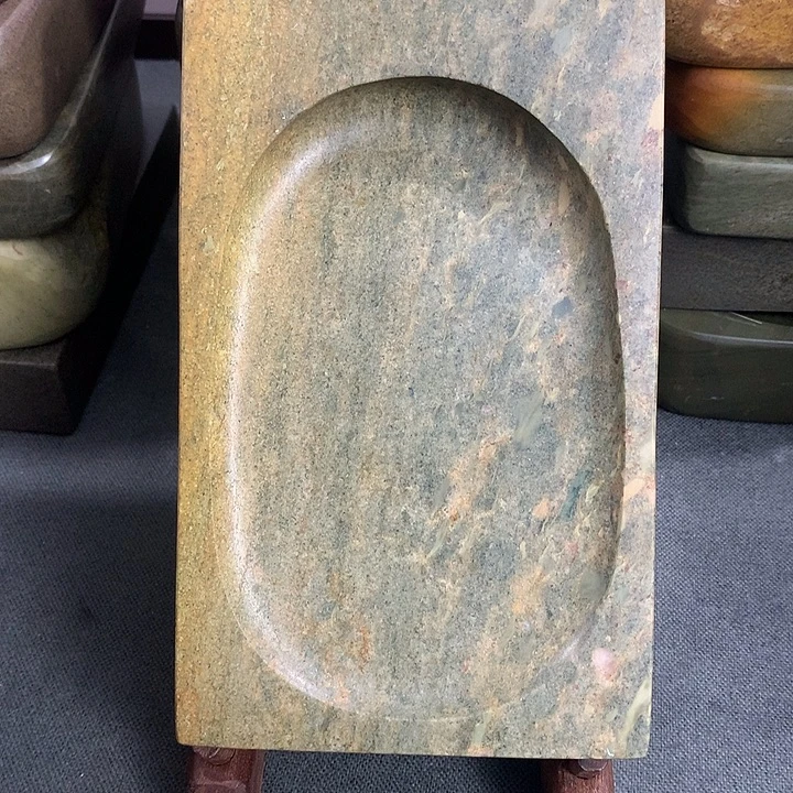 广东肇庆原石端砚