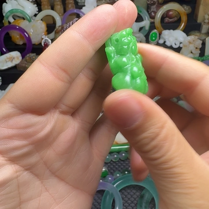 密胺瓷片实物如图