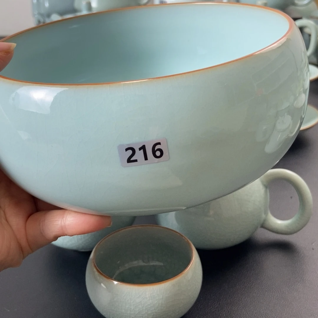海***鬣壶微瑕天青釉的茶洗