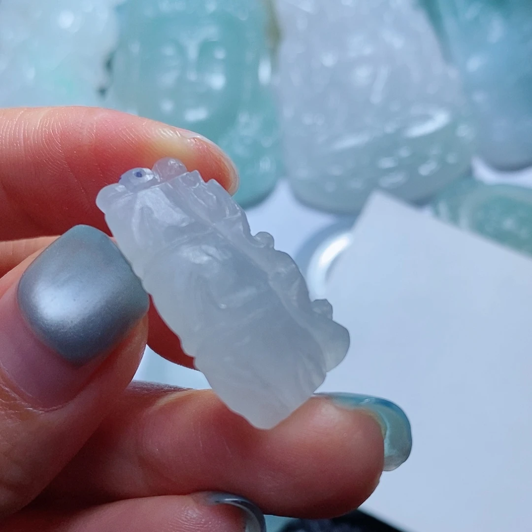 定制翡翠未镶嵌毛货付款后确认抛光
