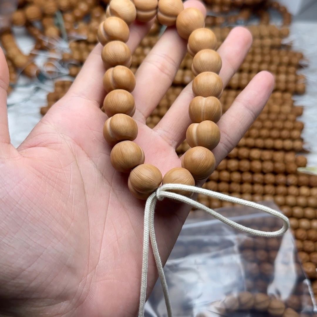 猴头核桃吊坠科技屁桃