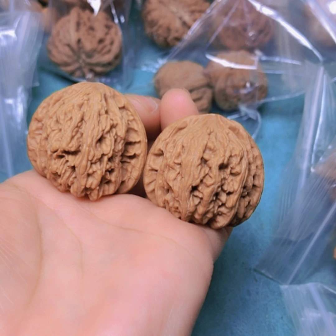 【闪购商品】把件核桃36.5秘闻有修