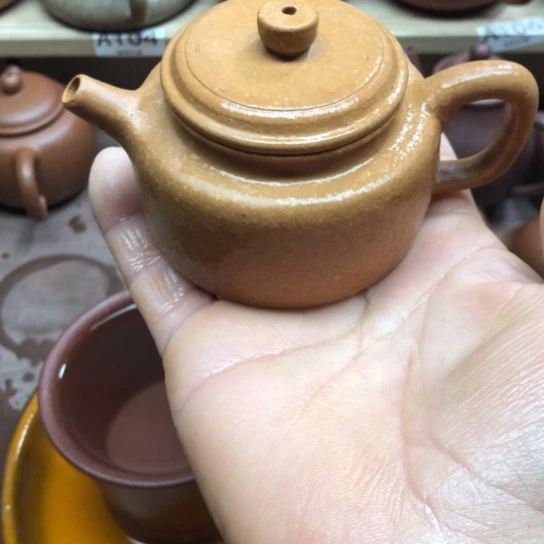 紫砂茶壶坡泥得中100豪升左右