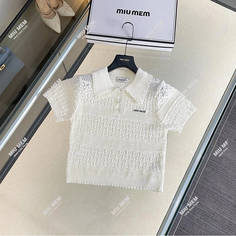 【白茶茉莉】轻奢镂空设计师韩版翻领针织短袖上衣DY6684