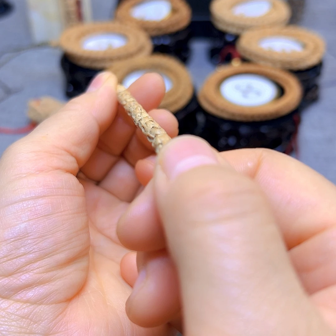 风***变柏香籽/百香籽吊坠