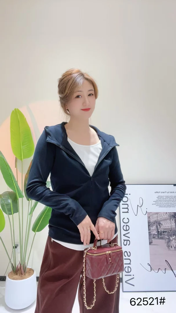 2025年金影奇新款春装连帽打底衫62521