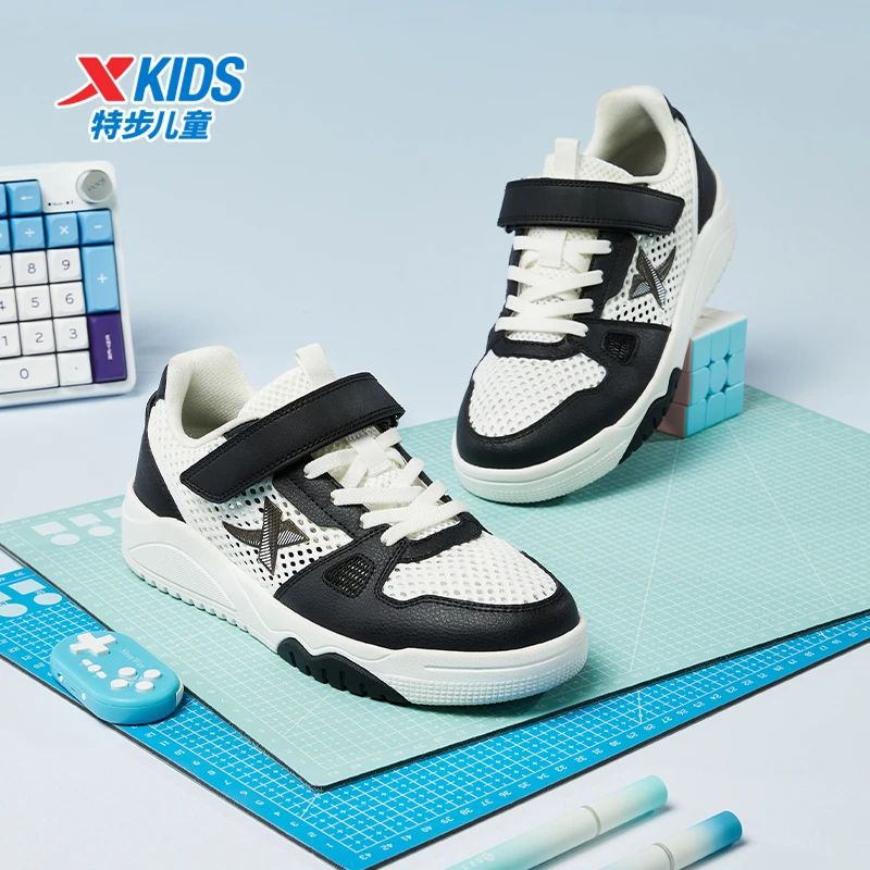 特步儿童冬季新款网面板鞋男童户外防滑透气休闲鞋675215319143