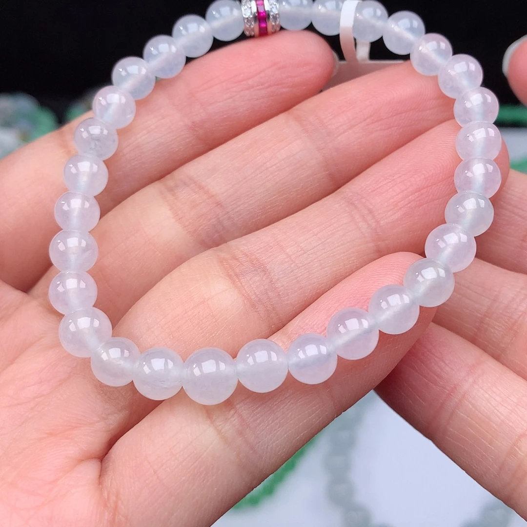 翡翠手链未镶嵌翡翠