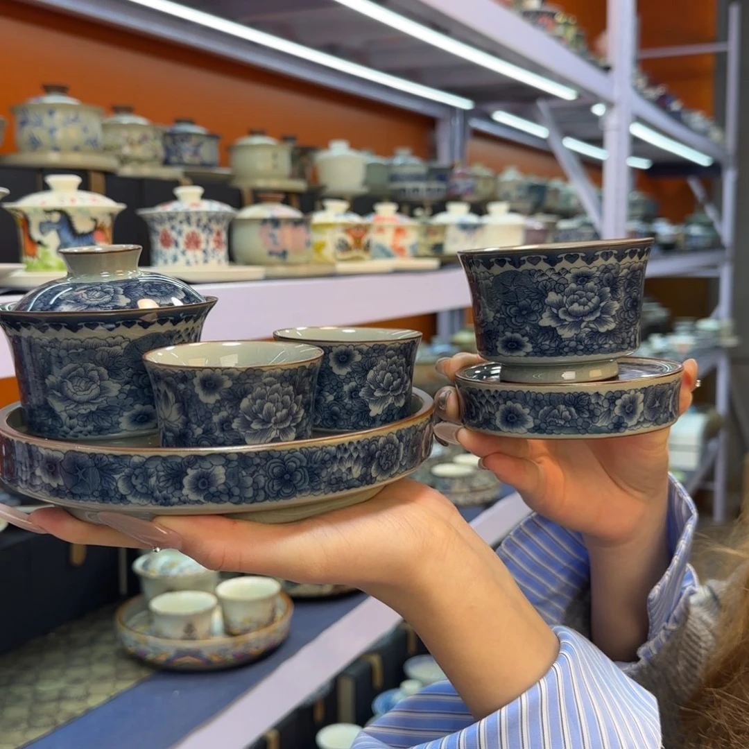 我在外面吃饭呢你在哪了我在