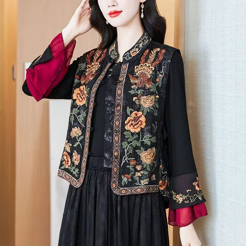 新中式国风立领盘扣提花刺绣马甲背心女秋季新款民族风上衣外套女