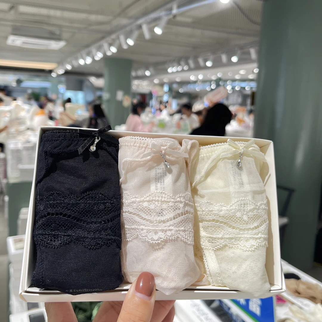 柠檬糖 新款维秘蕾丝拼接女士三角内裤舒适透气适合80 - 125斤