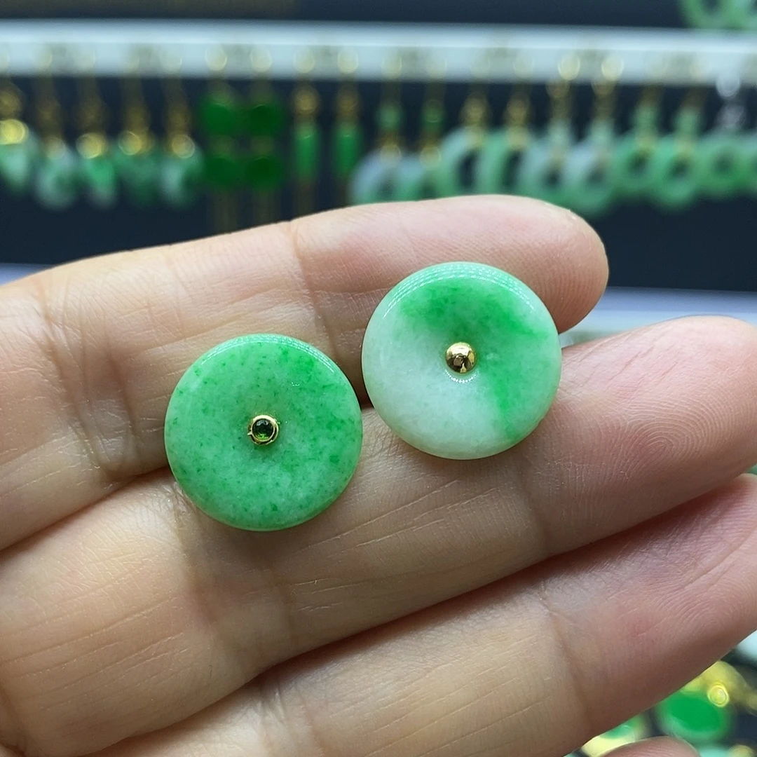 翡翠18K金镶嵌耳饰耳坠