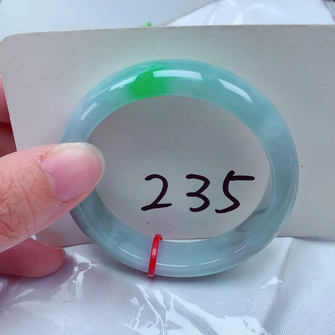 翡翠未镶嵌手镯翡翠