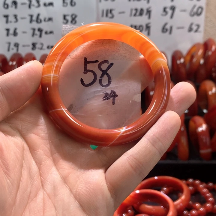 玛瑙/玉髓手镯未镶嵌