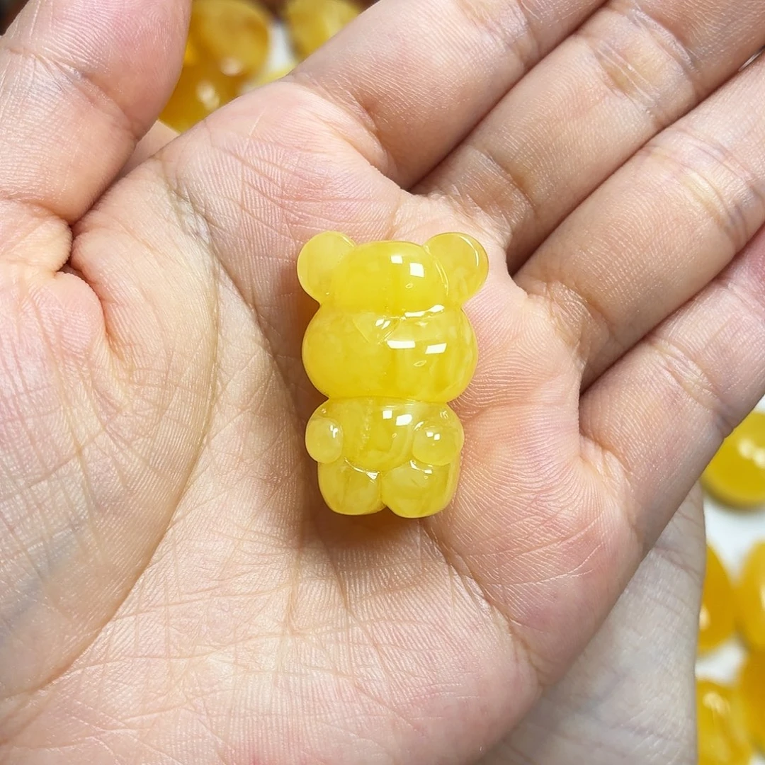 未镶嵌颈饰蜜蜡焦皮妖花小熊